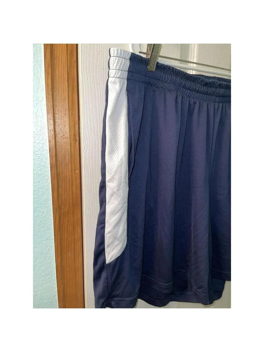 Tek Gear Men's Blue Shorts - Picture 2 of 7